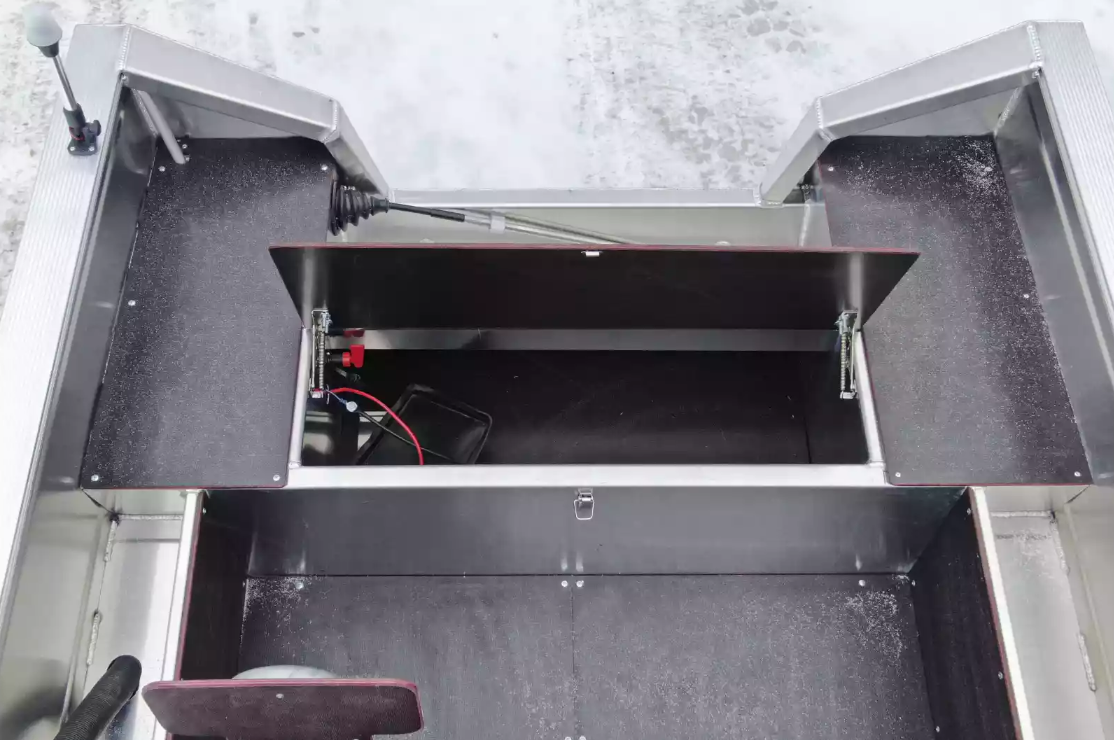 Алюминиевая лодка Неман-400 С в Боровичах