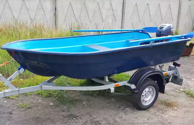 Стеклопластиковая лодка Neman-340 (тримаран) в Боровичах