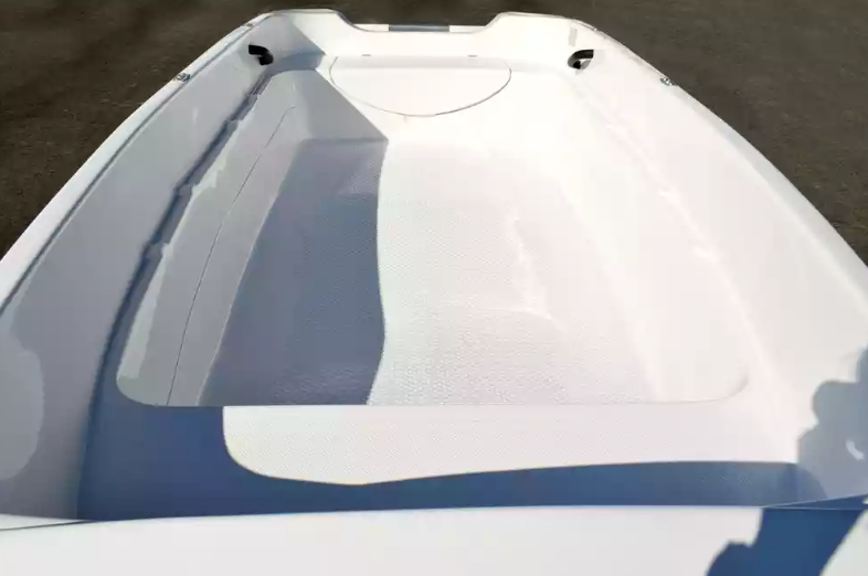 Стеклопластиковая лодка Пингвин (тримаран) в Боровичах