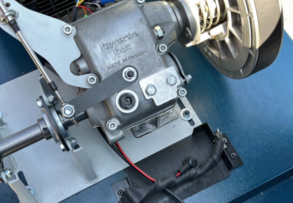 Мотобуксировщик IKUDZO TERRAIN 1500/600 EKR24 (с реверсом) (двс PROMAX) в Боровичах