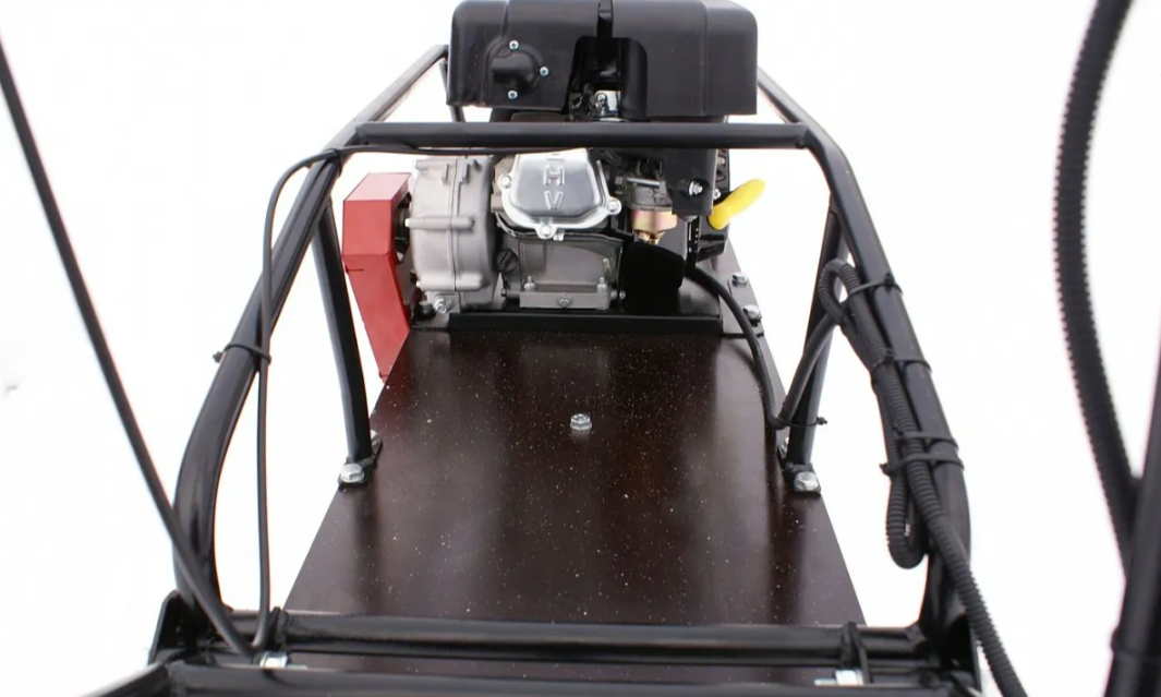 Мотобуксировщик БТС «МАЛЕК» 380/7 БЕЗ э/зап. Б/У в Боровичах