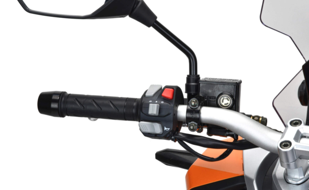 Скутер MOTOLAND (МОТОЛЕНД) T-MAX 150 в Боровичах