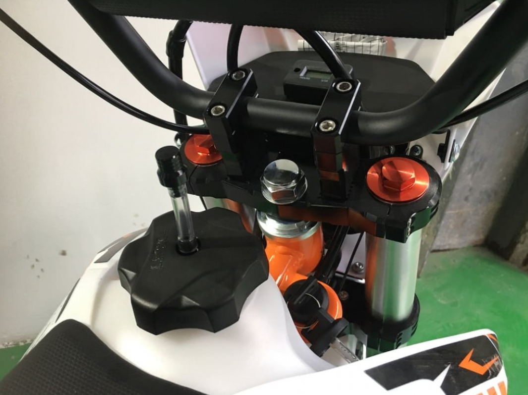 Питбайк JHLMOTO JHL Z125E Pro (ZS154FMI-3) в Боровичах