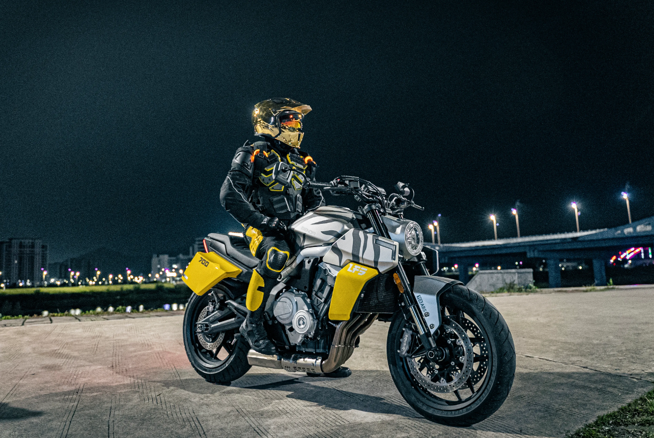 Мотоцикл Benda LFS 700 в Боровичах