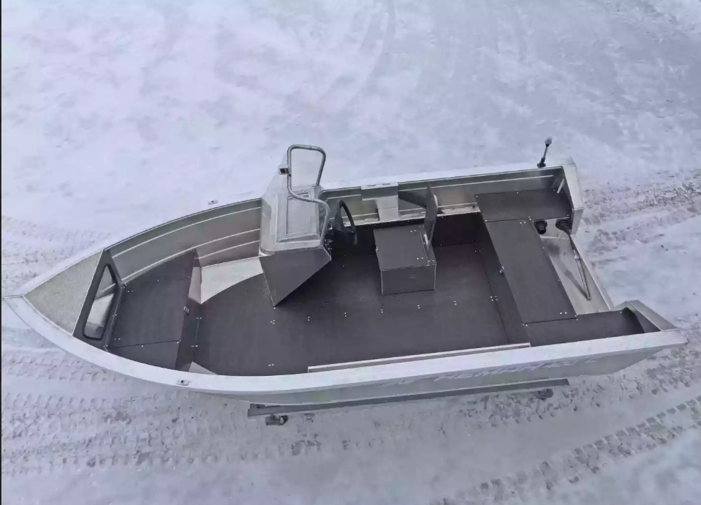 Алюминиевая лодка Неман-400 С в Боровичах