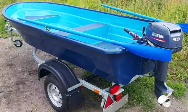 Стеклопластиковая лодка Neman-340 (тримаран) в Боровичах