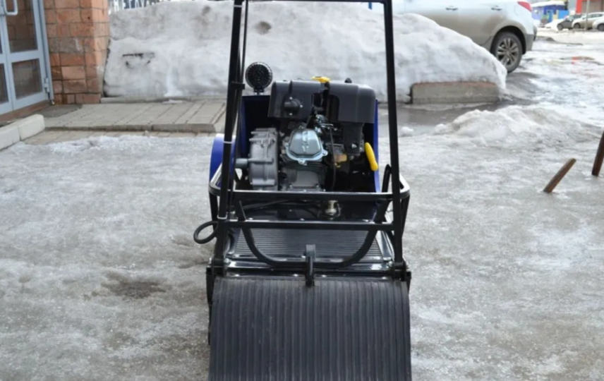 Мотобуксировщик ЛИДЕР-ДЕЛЬТА-RL (+фара)  8 л.с. в Боровичах