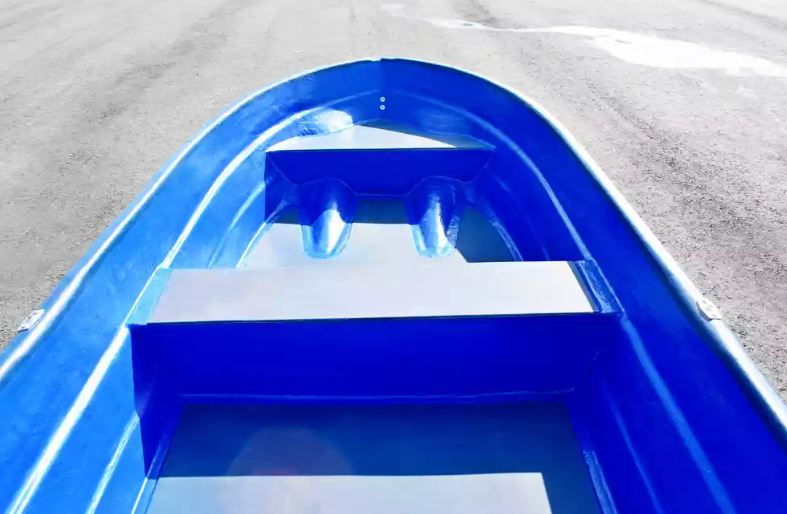 Стеклопластиковая лодка Neman-340 (тримаран) в Боровичах