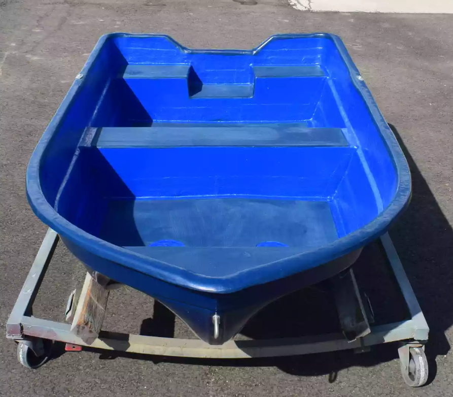 Стеклопластиковая лодка Neman-340 (тримаран) в Боровичах