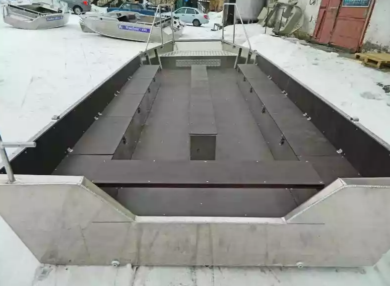 Алюминиевая лодка Wyatboat-600 в Боровичах Алюминиевая лодка Wyatboat-600 в Боровичах