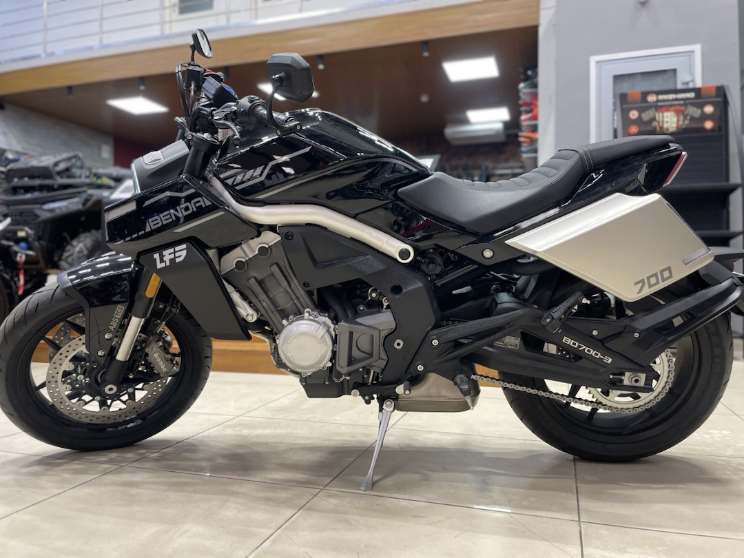 Мотоцикл Benda LFS 700 в Боровичах