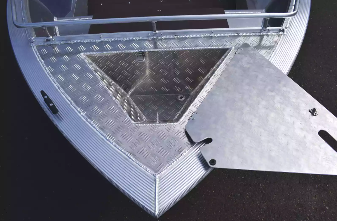 Алюминиевая лодка Неман-500 P в Боровичах