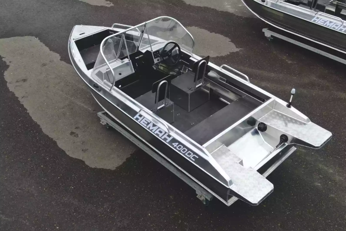 Алюминиевая лодка  Neman-400 DC в Боровичах