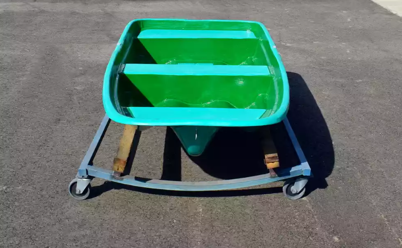 Стеклопластиковая лодка Старт (тримаран) в Боровичах