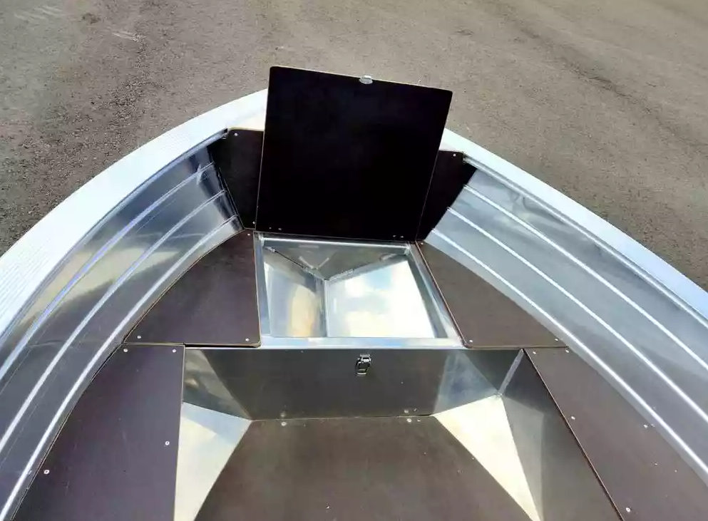 Алюминиевая лодка Неман-400 в Боровичах