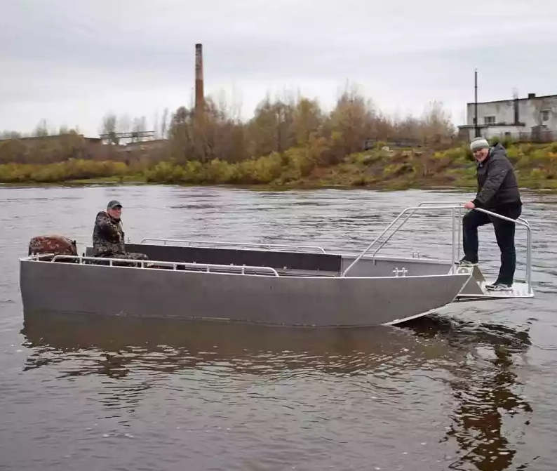 Алюминиевая лодка Wyatboat-600 в Боровичах Алюминиевая лодка Wyatboat-600 в Боровичах