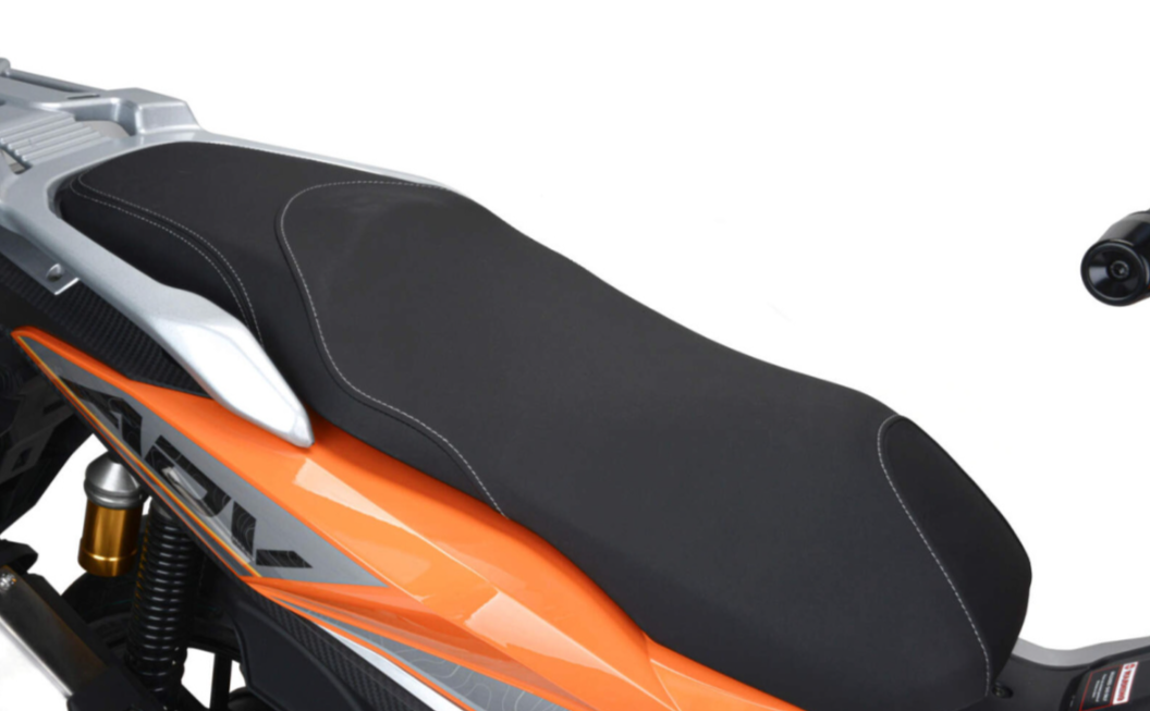 Скутер MOTOLAND (МОТОЛЕНД) T-MAX 150 в Боровичах