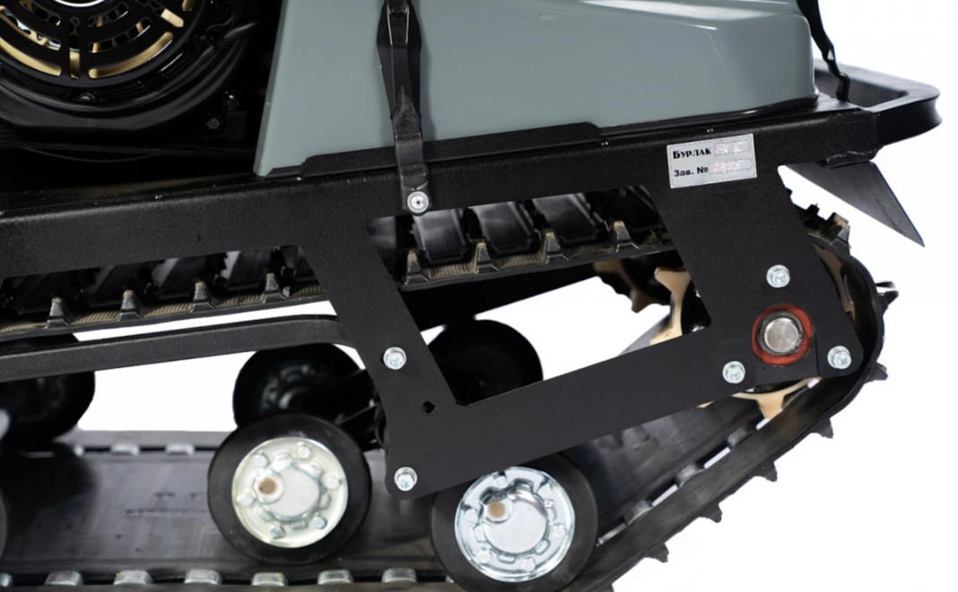 Мотобуксировщик БУРЛАК-M2 LFS 15 л.с.(передний привод, склизы) в Боровичах