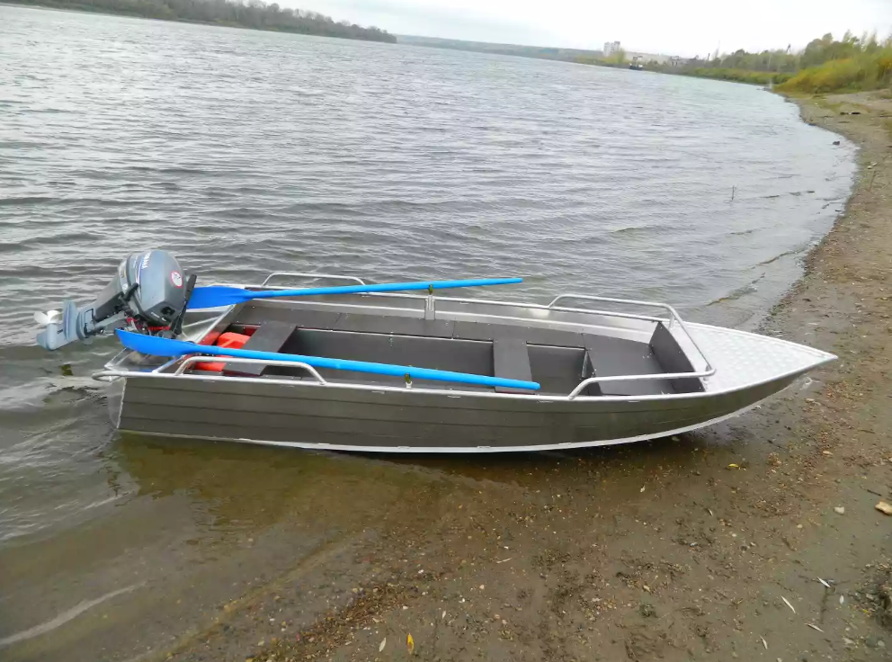 Алюминиевая лодка Wyatboat-390 M в Боровичах Алюминиевая лодка Wyatboat-390 M в Боровичах