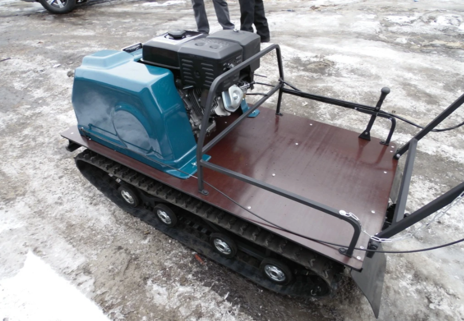 Мотобуксировщик AhtaR LR13 с реверс-вариатором Буран (задний ход) в Боровичах