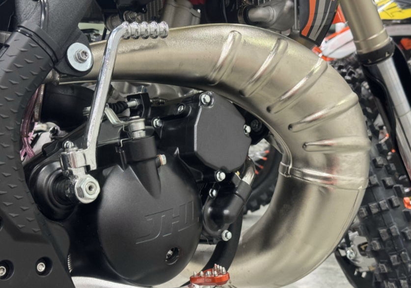 Мотоцикл JHLMOTO JHL M5 MT250 (1E66MM) в Боровичах