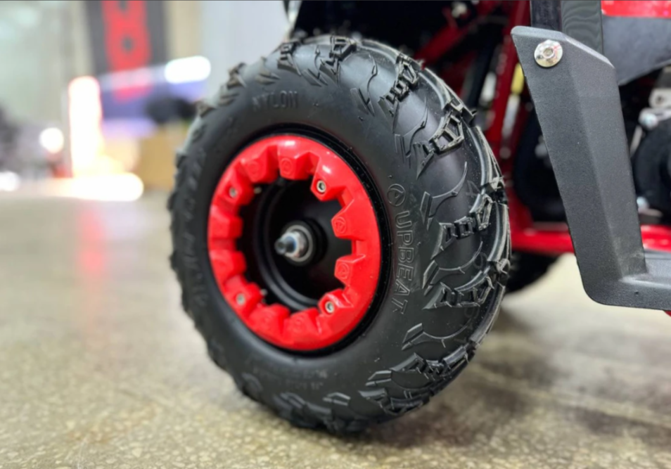 Квадроцикл GBM ROBLOX в Боровичах