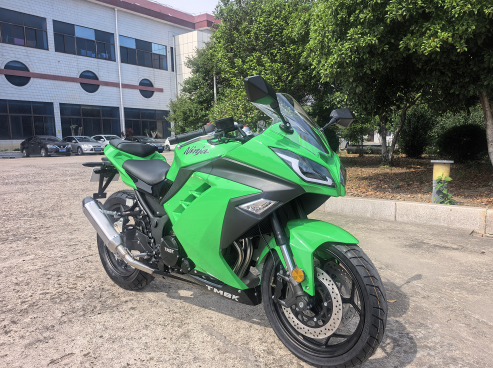 Мотоцикл TMBK Ninja 400cc в Боровичах