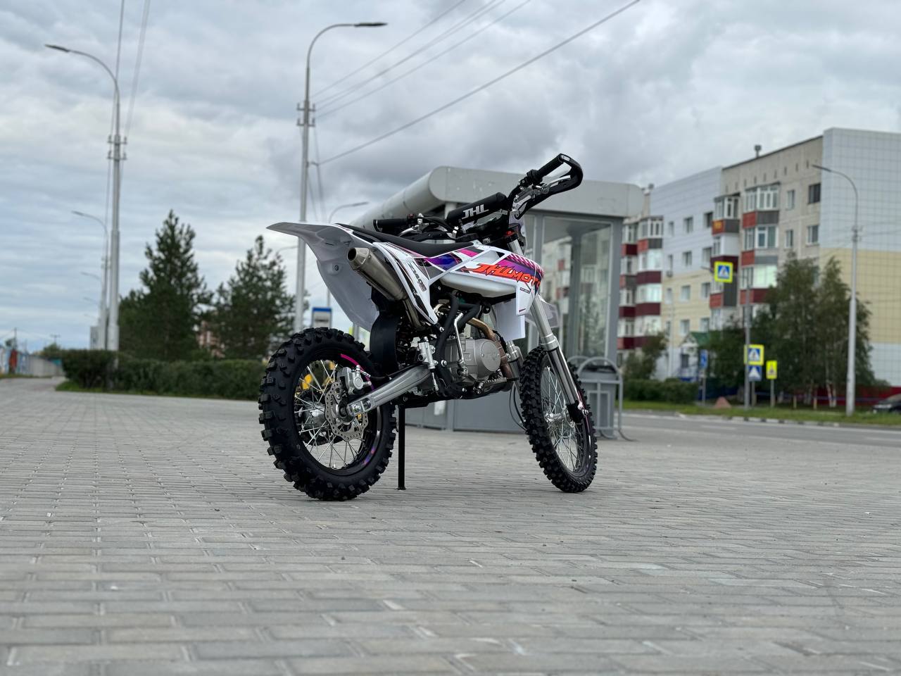 Питбайк JHLMOTO JHL Z140E Pro (YX1P56FMJ) в Боровичах