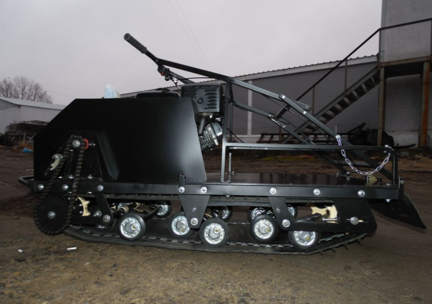 Мотобуксировщик AhtaR Зима 15 л/с с вариатором в Боровичах