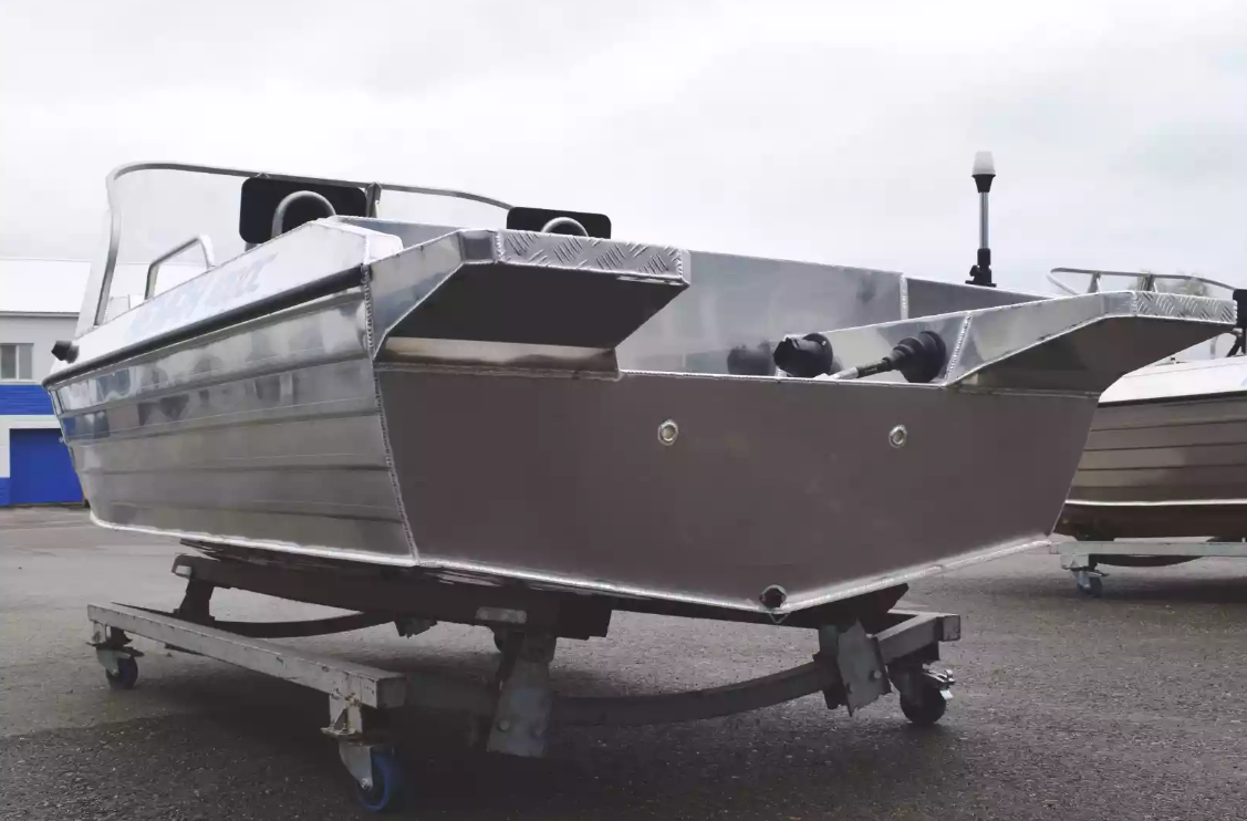 Алюминиевая лодка  Neman-400 DC в Боровичах