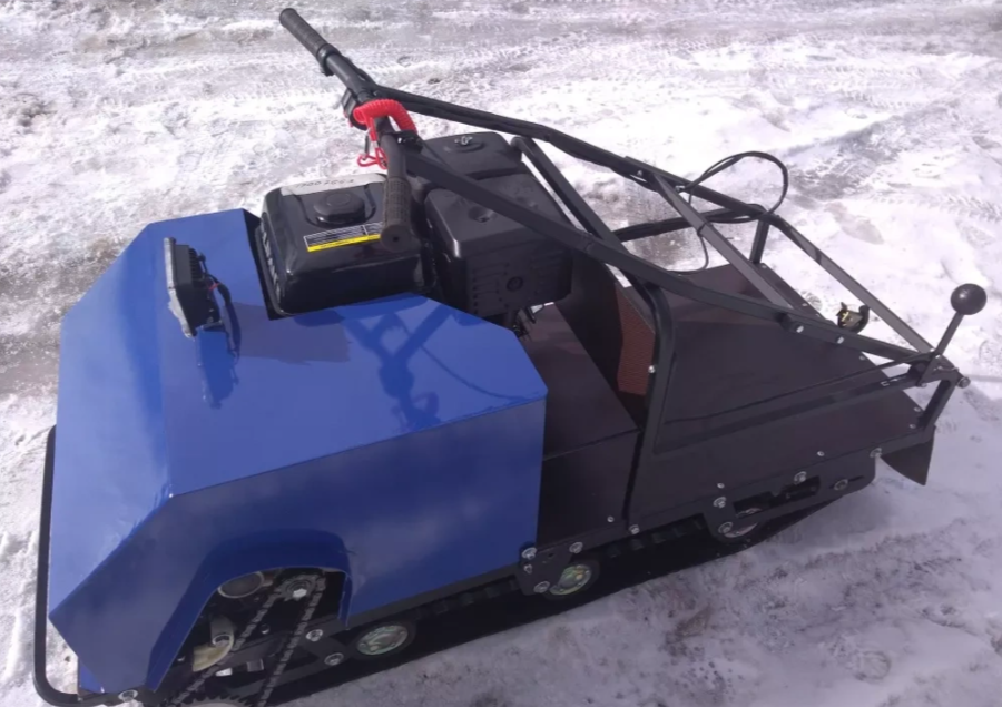 Мотобуксировщик AhtaR ЗИМА с реверсом (задний ход) в Боровичах