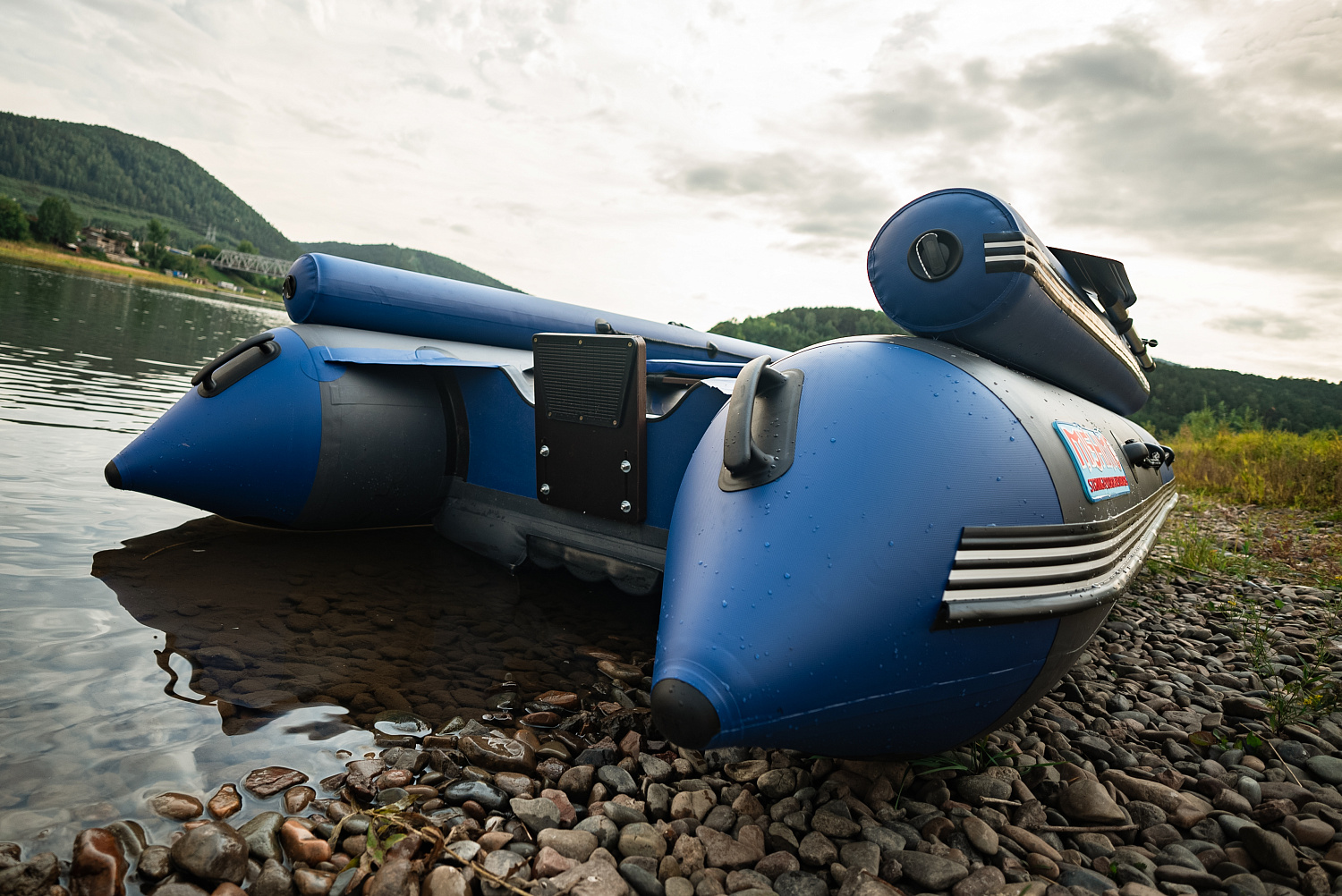 Лодка MISHIMO RIVER FJET PRO 410  под водомет в Боровичах