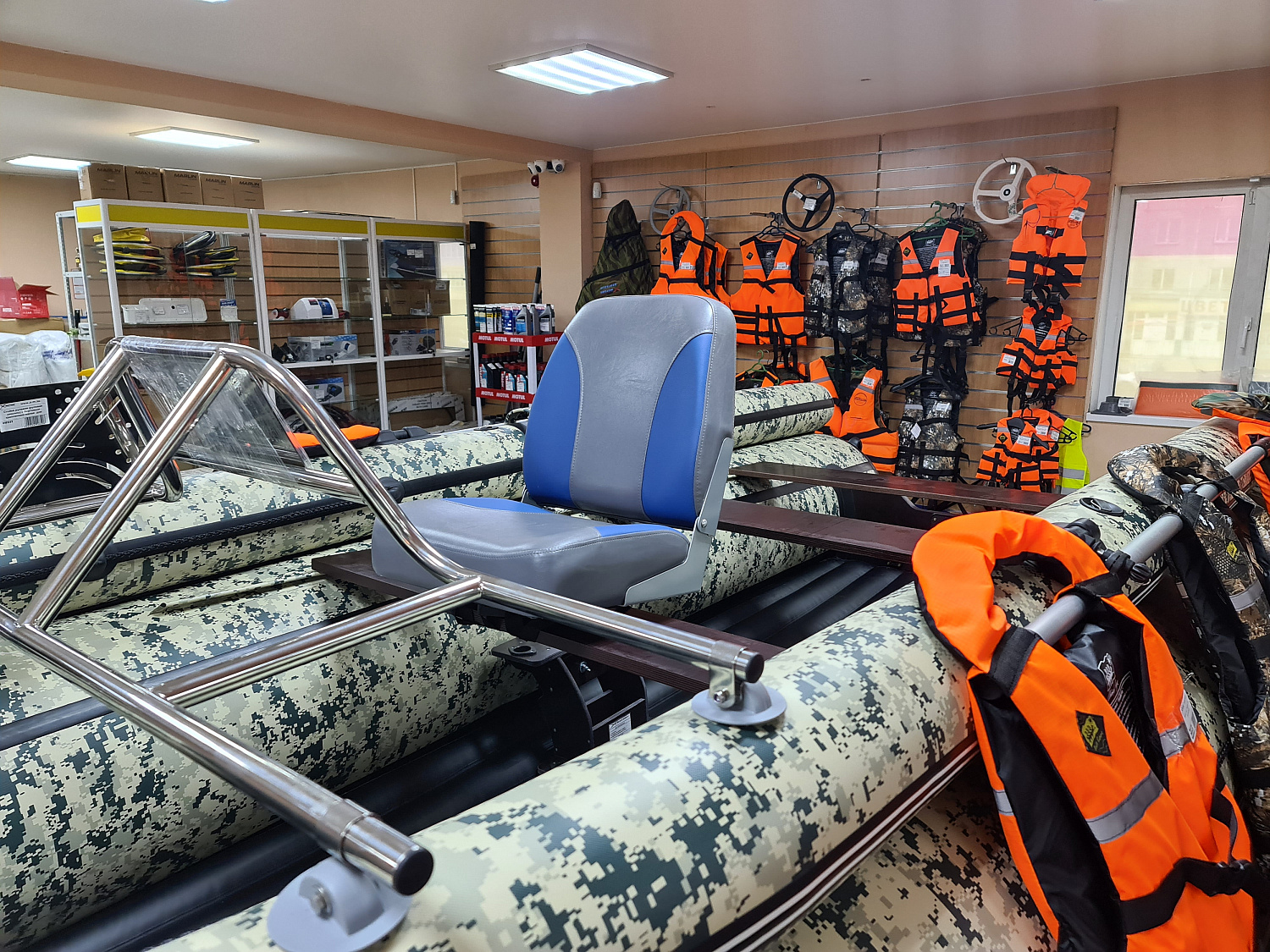 КРЕСЛО МЯГКОЕ РАСКЛАДНОЕ С ПОВОРОТНЫМ МЕХАНИЗМОМ ДЛЯ ЛОДОК в Боровичах