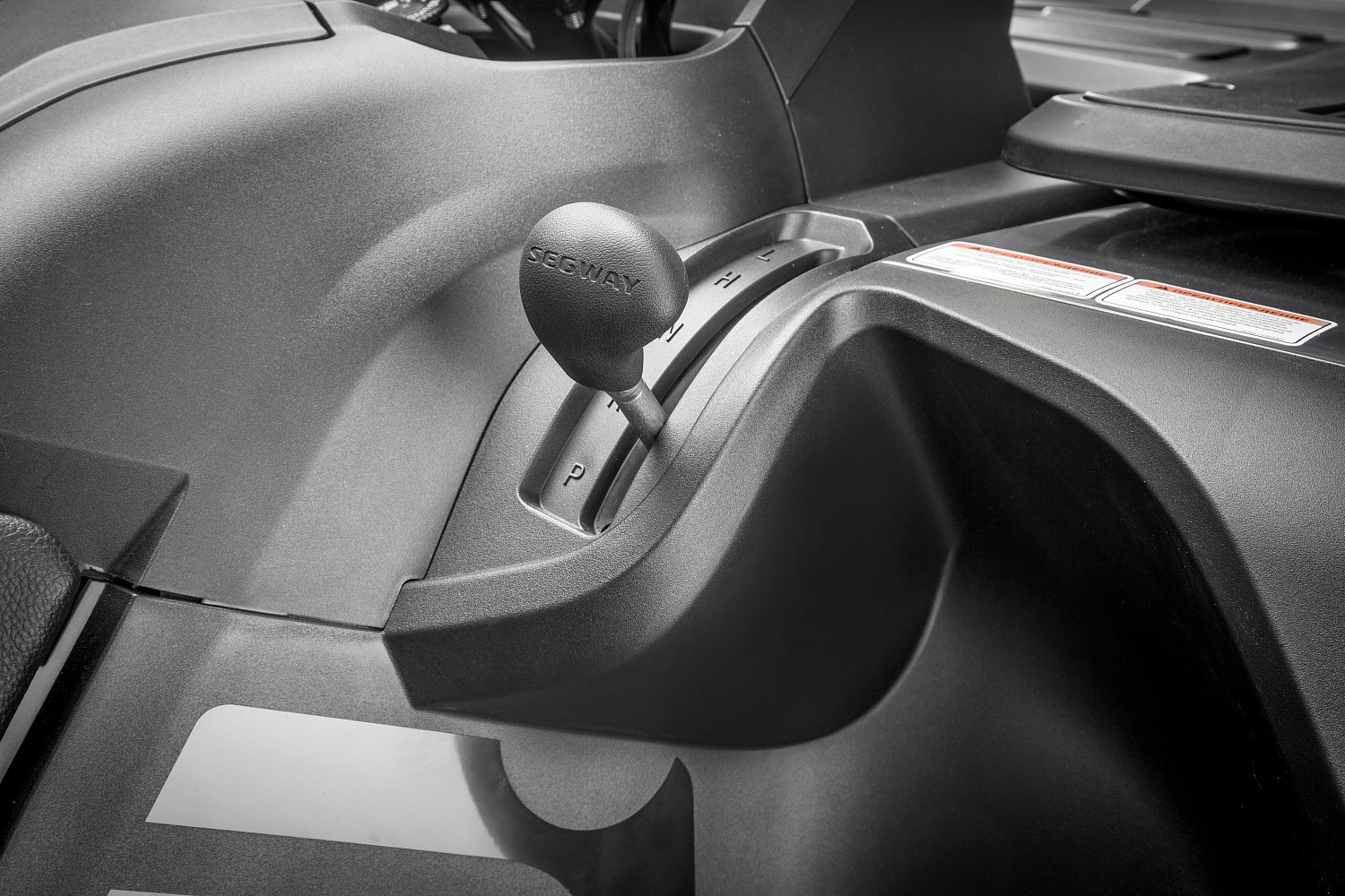  Квадроцикл Segway SNARLER AT6 LE в Боровичах