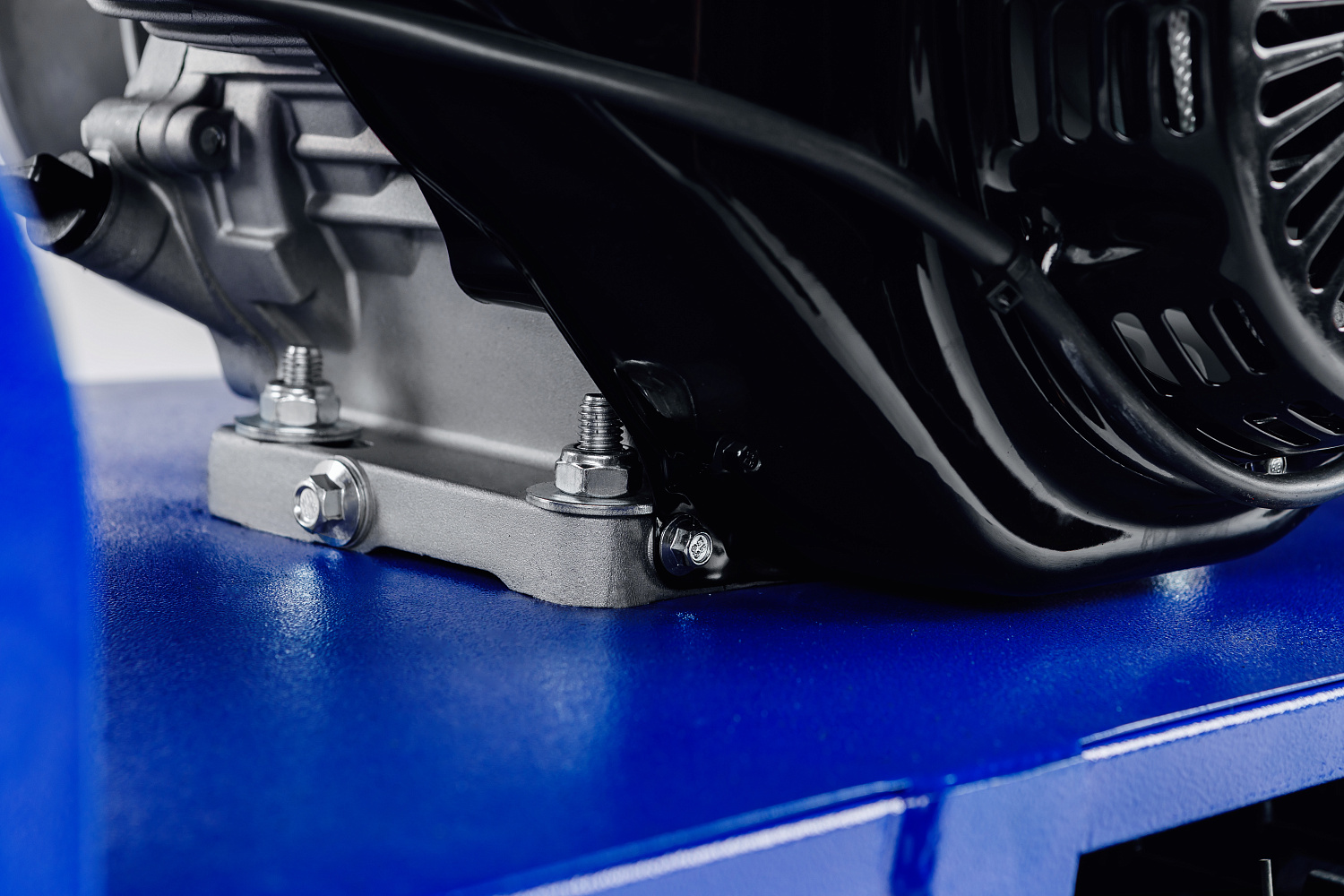 Мотобуксировщик SNOW DOG 17 с эл. запуском (DINKING) в Боровичах