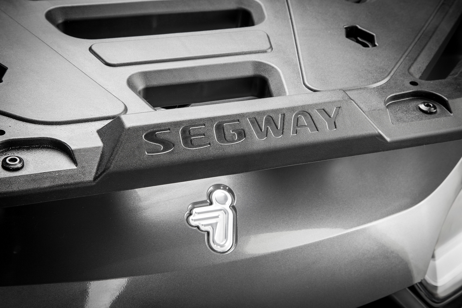  Квадроцикл Segway SNARLER AT6 LE в Боровичах