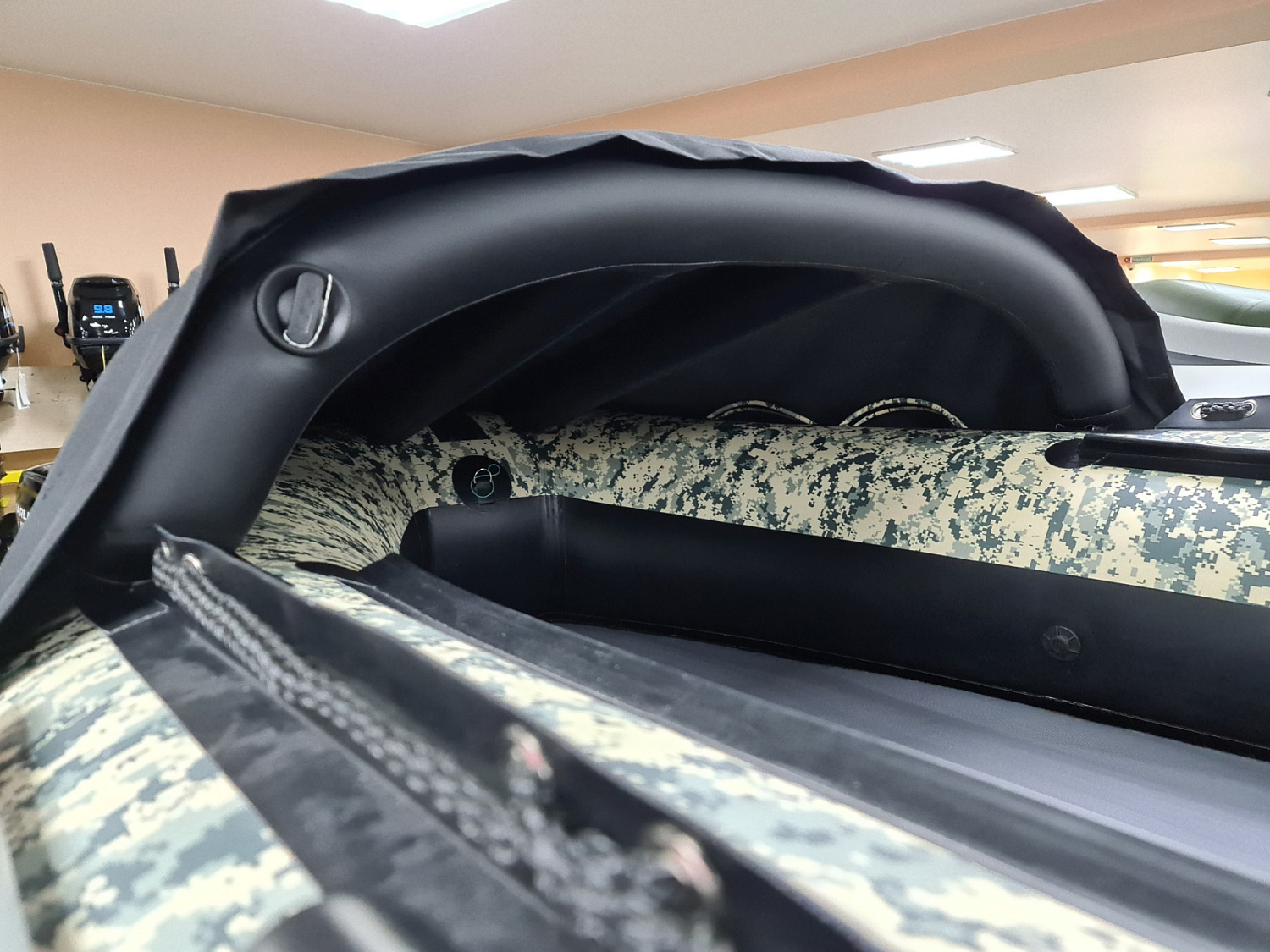 КОМПЛЕКТ НОСОВОГО ТЕНТА К ЛОДКЕ SMARINE AIR MAX 380 ЧЕРНЫЙ в Боровичах