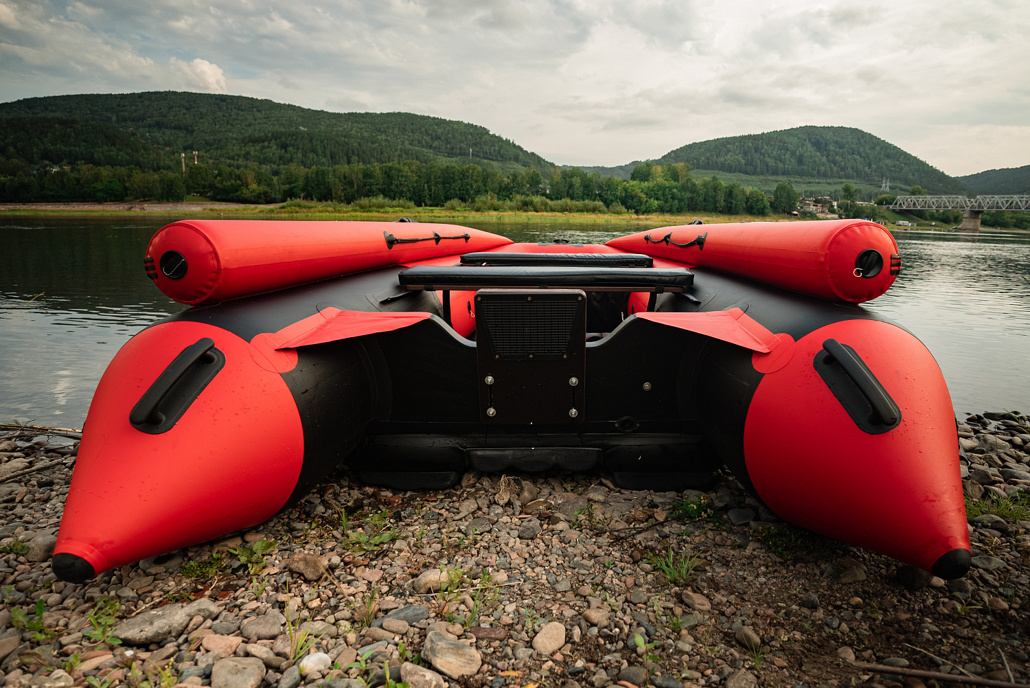 Лодка MISHIMO RIVER FJET PRO 410  под водомет в Боровичах