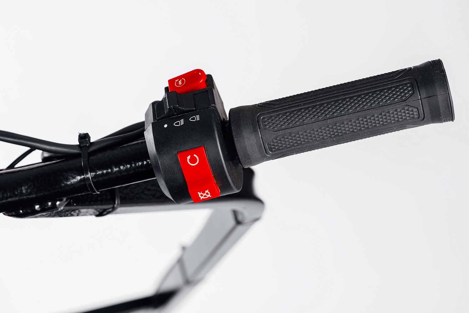 МОТОБУКСИРОВЩИК IKUDZO LONG 2.0 1700/500 EKR15 в Боровичах