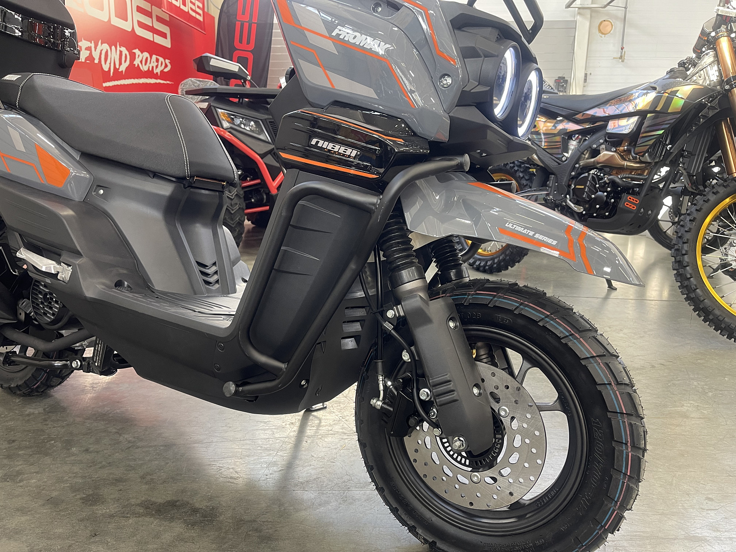 Скутер PROMAX STALKER 240(49) в Боровичах